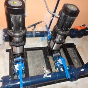 Bomba multietapas verticales accionadas por motores eléctricos de 5 HP